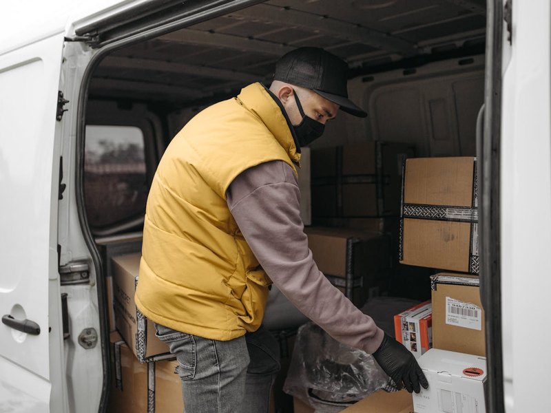 First Place Moves movers at work in St. Louis